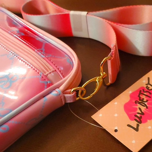 Betsey Johnson pink crossbody - Picture 6 of 7